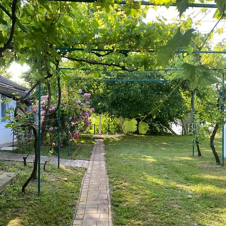 Holiday home Kucerak Kraj Dunava Bukorovac