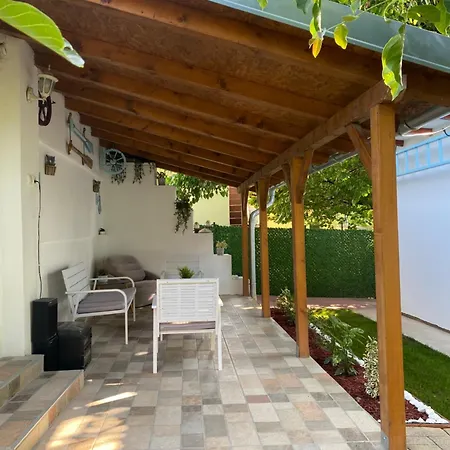 Kucerak Kraj Dunava * Bukorovac